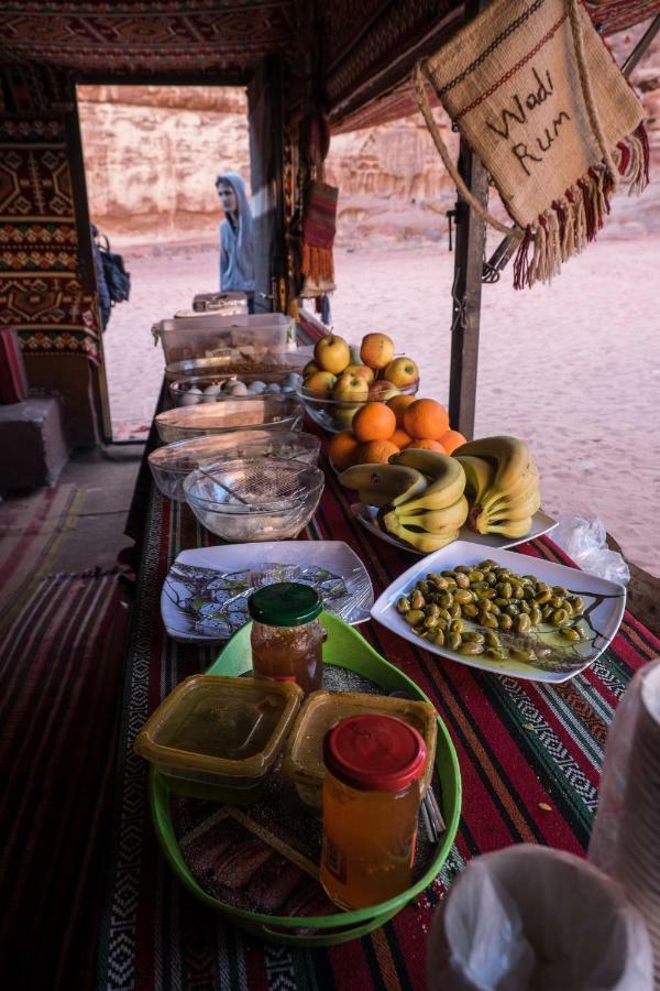 ホテル Arabian Nights ワディ ・ラム エクステリア 写真